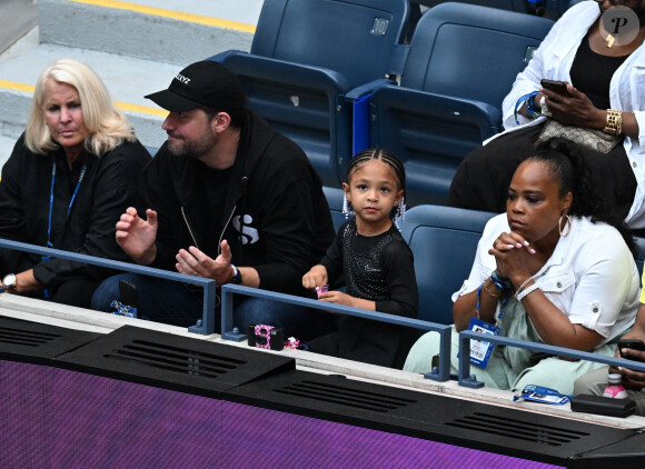 Alexis Ohanian, le mari de serena et leur fille Olympia - Serena Williams arrive sur le court pour son match de premier tour de l'US Open 2022 au Billie Jean King National Tennis Center de l'USTA à New York le 29 août 2022.
