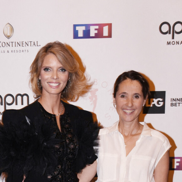 Semi Exclusif - Sylvie Tellier et Alexia Laroche-Joubert, présidente du comité miss France lors du gala de l'association "Les bonnes fées" à l'InterContinental Paris le 14 juin 2022. © Rachid Bellak / Bestimage 