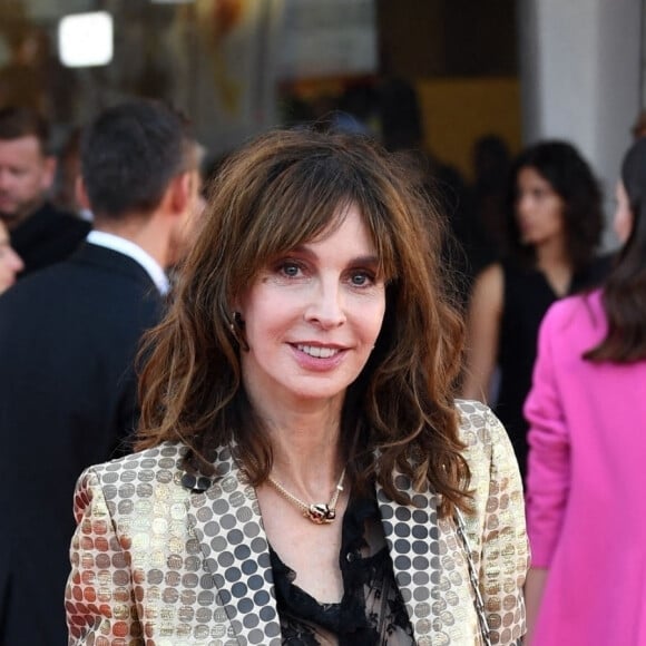 Anne Parillaud - Arrivées à la première du film "Don't Worry Darling" lors de la 79ème édition du festival international du film de Venise (La Mostra), Italie, le 5 septembre 2022.