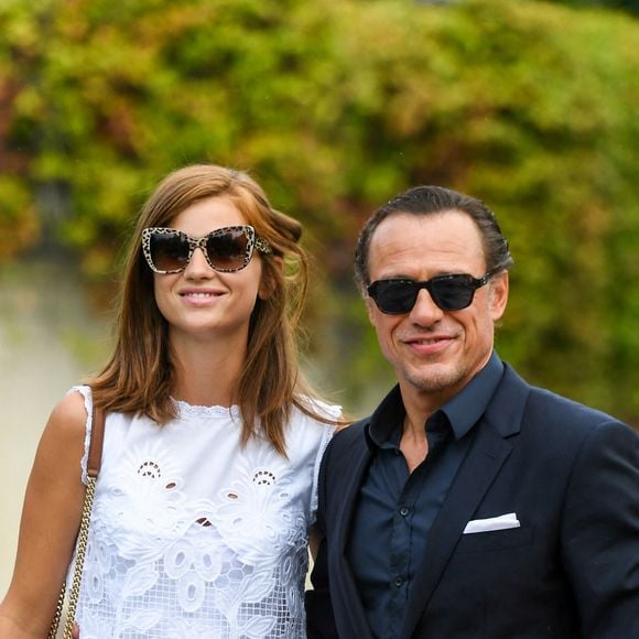 Bianca Vitali;Stefano Accorsi - Les célébrités arrivent au Lido pour le 79 ème festival international du film de Venise (31 août - 10 septembre 2022. Mostra). Le 7 septembre 2022. 