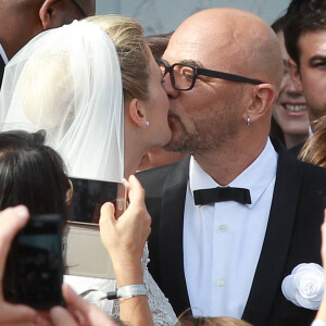Mariage religieux de Pascal Obispo et Julie Hantson en l'église Notre-Dame-des-Flots au Cap-Ferret.