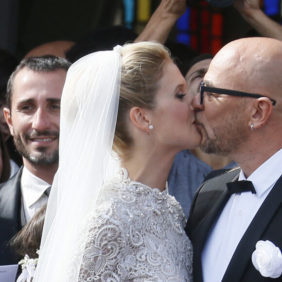 Mariage religieux de Pascal Obispo et Julie Hantson en l'église Notre-Dame-des-Flots au Cap-Ferret le 19 septembre 2015.