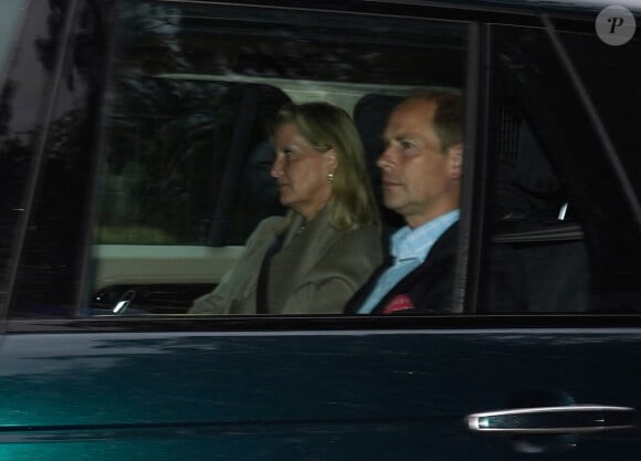 Le prince William, duc de Cambridge, le prince Edward, comte de Wessex et Sophie Rhys-Jones, comtesse de Wessex arrivent au château de Balmoral, Ecosse, Royaume Uni, le 8 septembre 2022. 