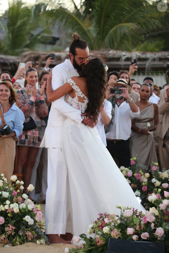 Joakim Noah et sa femme Lais Ribeiro le 13 juillet 2022.