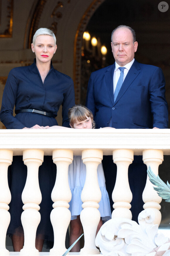 Le prince Albert II et la princesse Charlène de Monaco - 73ème Gala de la Croix-Rouge Monégasque qui avait lieu pour la première fois sur les Terrasses du Soleil, entre la façade magistrale de l'Opéra Garnier Monte-Carlo et la mer Méditerrannée à Monaco, le 18 juillet 2022. © Claudia Albuquerque/Bestimage 