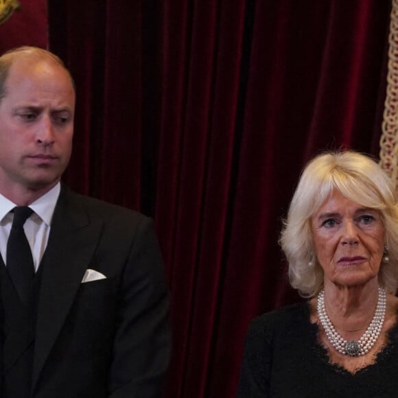 Le prince William, prince de Galles, la reine consort Camilla Parker Bowles - Personnalités lors de la cérémonie du Conseil d'Accession au palais Saint-James à Londres, pour la proclamation du roi Charles III d'Angleterre. Le 10 septembre 2022 