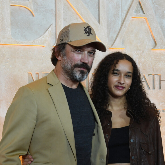 Vincent Perez et sa fille Tess - Avant-première du film "Athena" à la salle Pleyel à Paris le 13 septembre 2022