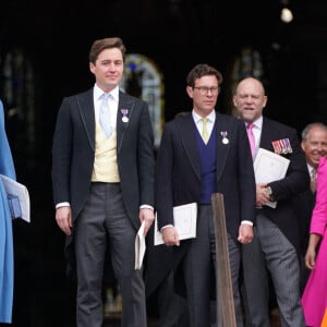 La princesse Beatrice d'York, son mari Edoardo Mapelli Mozzi, Jack Brooksbank, Mike et Zara Tindall, La princesse Eugenie d'York - Les membres de la famille royale et les invités lors de la messe célébrée à la cathédrale Saint-Paul de Londres, dans le cadre du jubilé de platine (70 ans de règne) de la reine Elisabeth II d'Angleterre. Londres, le 3 juin 2022. 