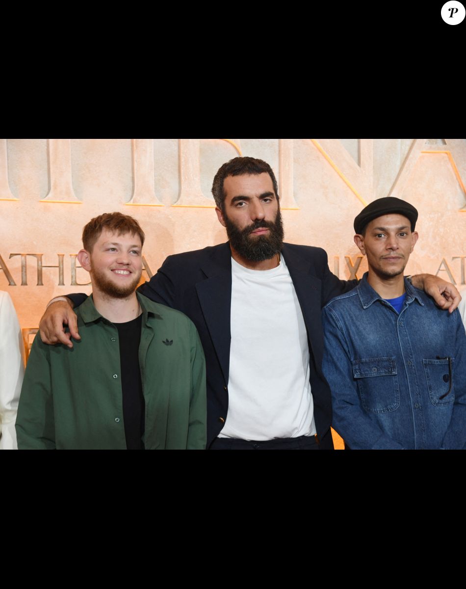 Enora Malagré et son compagnon Hugo Vitrani : ils affichent leur amour ...