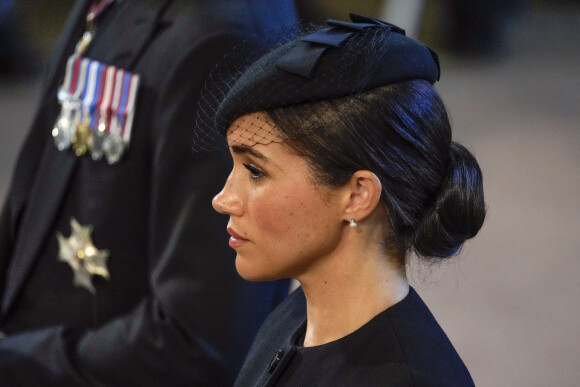 Meghan Markle, duchesse de Sussex - Intérieur - Procession cérémonielle du cercueil de la reine Elisabeth II du palais de Buckingham à Westminster Hall à Londres. 