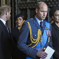 "Cela m'a rappelé quelques souvenirs'' : le prince William très ému face au cercueil d'Elizabeth II