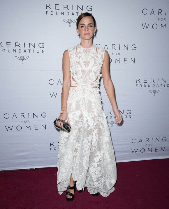 Emma Watson - Photocall de la soirée de gala Kering Foundation's Caring For Women Dinner à New York le 15 septembre 2022.