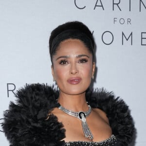 Salma Hayek - Photocall de la soirée de gala Kering Foundation's Caring For Women Dinner à New York le 15 septembre 2022.