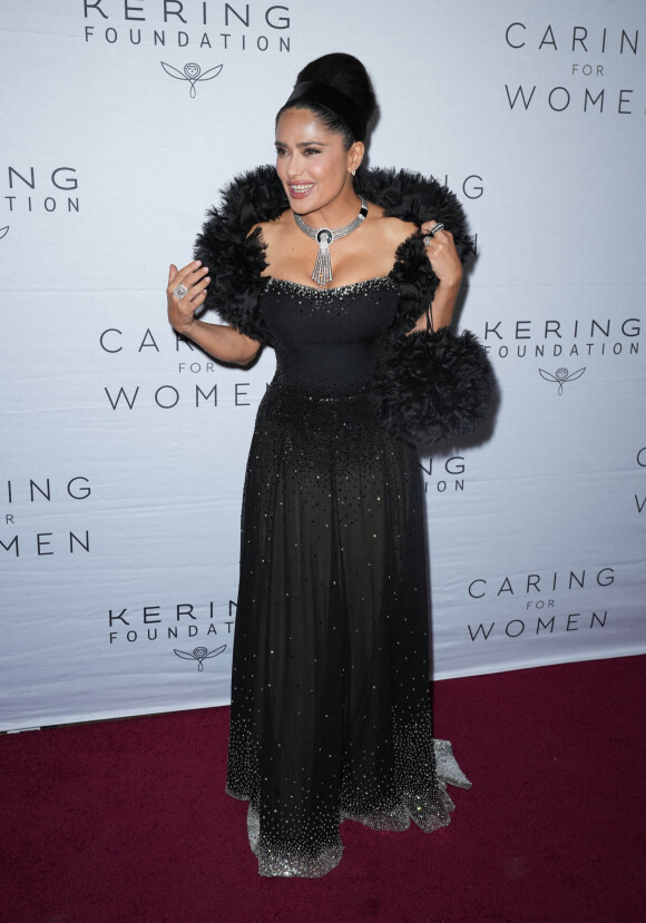 Salma Hayek - Photocall de la soirée de gala Kering Foundation's Caring For Women Dinner à New York le 15 septembre 2022.