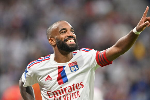 Joie de Alexandre Lacazette (lyon) lors du match de championnat de Ligue 1 Uber Eats opposant l'Olympique Lyonnais (OL) au SCO Angers au stade Groupama à Decines-Charpieu, France, le 4 septembre 2022. Lyon a gagné 5-0. © Frédéric Chambert/Panoramic/Bestimage