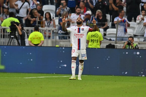 Joie de Alexandre Lacazette (lyon) lors du match de championnat de Ligue 1 Uber Eats opposant l'Olympique Lyonnais (OL) au SCO Angers au stade Groupama à Decines-Charpieu, France, le 4 septembre 2022. Lyon a gagné 5-0. © Frédéric Chambert/Panoramic/Bestimage