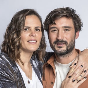 Exclusif - Jeremy Frerot et sa femme Laure Manaudou - Backstage - Enregistrement de l'émission "La Chanson secrète 11" à Paris, diffusée sur TF1. Après le succès des précédentes éditions, " LA CHANSON SECRETE ", présentée par N.Aliagas et produite par DMLS TV, revient sur TF1. 8 artistes ne savent rien de ce qui va se passer pour eux ! Ils ont accepté de jouer le jeu, de se laisser totalement surprendre, émouvoir, parfois même déstabiliser car ils vont découvrir en même temps que les téléspectateurs une surprise : une chanson qui leur est chère revisitée et réinterprétée par un artiste. Des mises en scène spectaculaires au service de l'émotion... Et des émotions fortes pour l'artiste assis dans le fauteuil grâce à la venue sur le plateau de proches et d'invités inattendus. Les téléspectateurs seront aux premières loges pour vivre ces moments d'intimité musicale rare. Dans ce nouveau numéro, un couple rare en télévision, un chef étoilé, un invité piégé venu pour répéter une surprise à un autre guest sans s'attendre à être lui-même invité dans le fauteuil, des participants exceptionnels tels que le frère d'un guest pour la première fois en France... © Cyril Moreau / Bestimage 