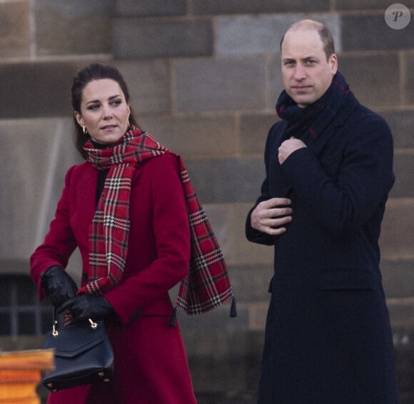 Le prince William et Catherine Kate Middleton rencontrent des étudiants au chateau de Cardiff pour évoquer leur ressenti sur le confinement