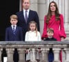 George et Charlotte, les aînés du prince William et de la princesse Kate sont annoncés présents pour les obsèques nationales d'Elizabeth II, décédée à l'âge de 96 ans. Un moment d'une grande intensité pour les deux enfants, leur petit frère Louis, 4 ans, ne sera pas là en raison de son jeune âge.