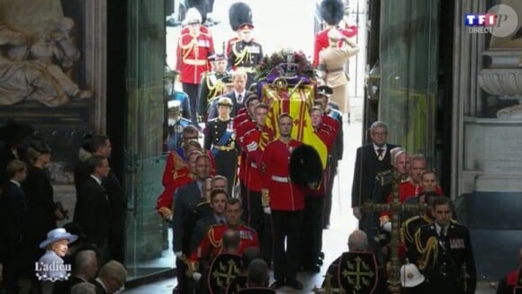 Procession du cercueil de la reine Elizabeth II d'Angleterre. Londres, le 19 septembre 2022.