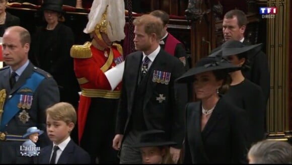 Le prince Harry et Meghan Markle - Procession du cercueil de la reine Elizabeth II d'Angleterre. Londres, le 19 septembre 2022.