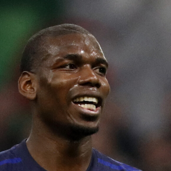 Paul Pogba arrive dans un centre médical de Turin avant de jouer avec la Juventus le 9 juillet 2022.
