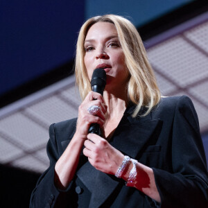 Virginie Efira (Maitresse de cérémonie) - Cérémonie de clôture du 75ème Festival International du Film de Cannes. Le 28 mai 2022 © Borde-Jacovides / Bestimage 