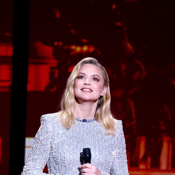 Virginie Efira (Maîtresse de cérémonie) - Cérémonie d'ouverture du 75ème Festival International du Film de Cannes. Le 17 mai 2022 © Borde-Jacovides-Moreau / Bestimage 