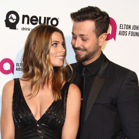 Ashley Greene et son compagnon Paul Khoury à la soirée Elton John AIDS foundation 2016 à West Hollywood Park à West Hollywood, le 28 février 2016