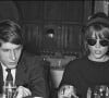 En couple depuis l'année 1967, les deux artistes avaient fini par se dire "oui" à Monticello, en Haute-Corse, en 1981
Jacques Dutronc et Françoise Hardy après un concerts en 1967.