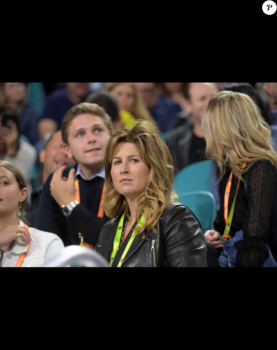 Mirka Federer assiste au match Roger Federer contre Kevin Anderson lors du 11ème jour du tournoi "Miami Open" en Floride, le 28 mars 2019.