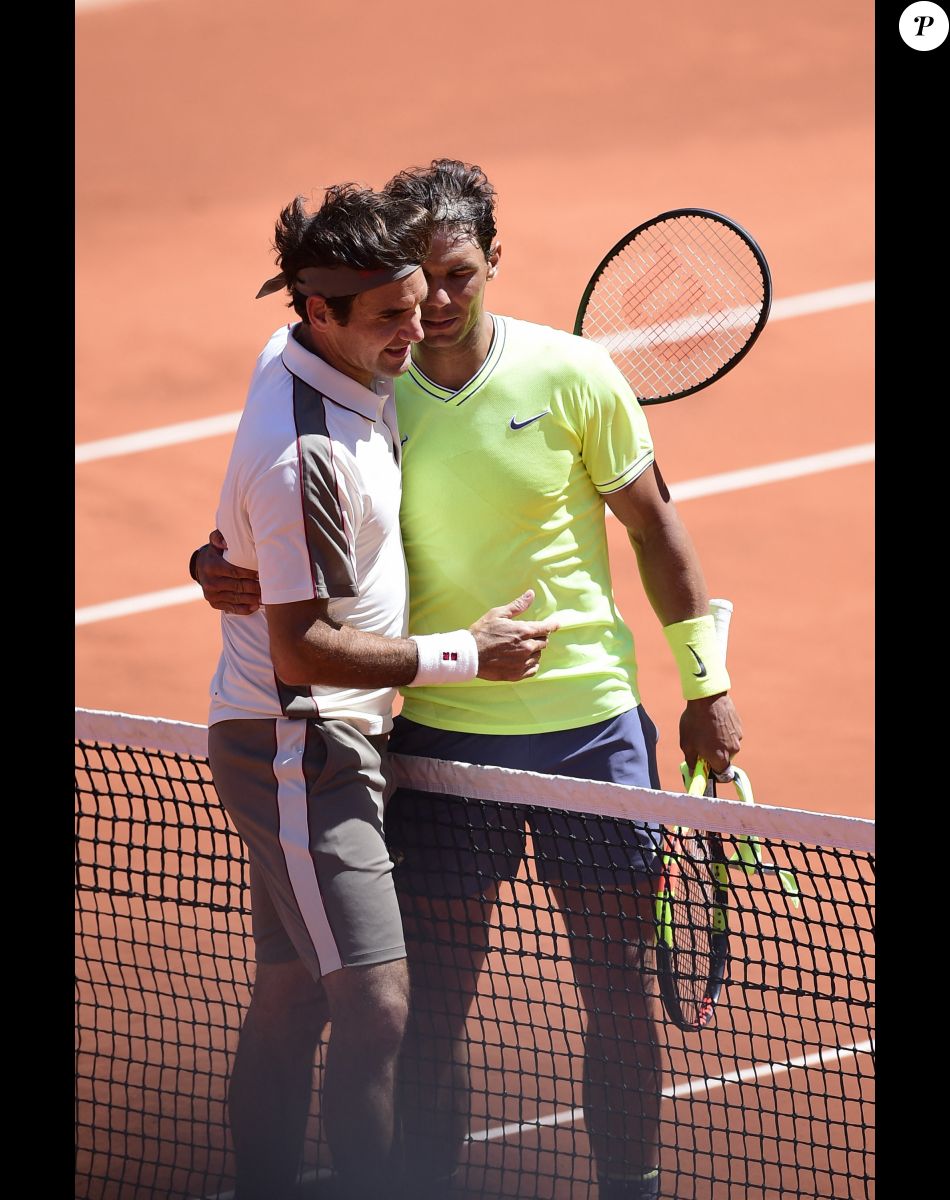 Roger Federer et Rafael Nadal - Les légendes du tennis fêtent le 100 ème anniversaire du Centre Court du tournoi de Wimbledon, en marge du championnat. Londres.