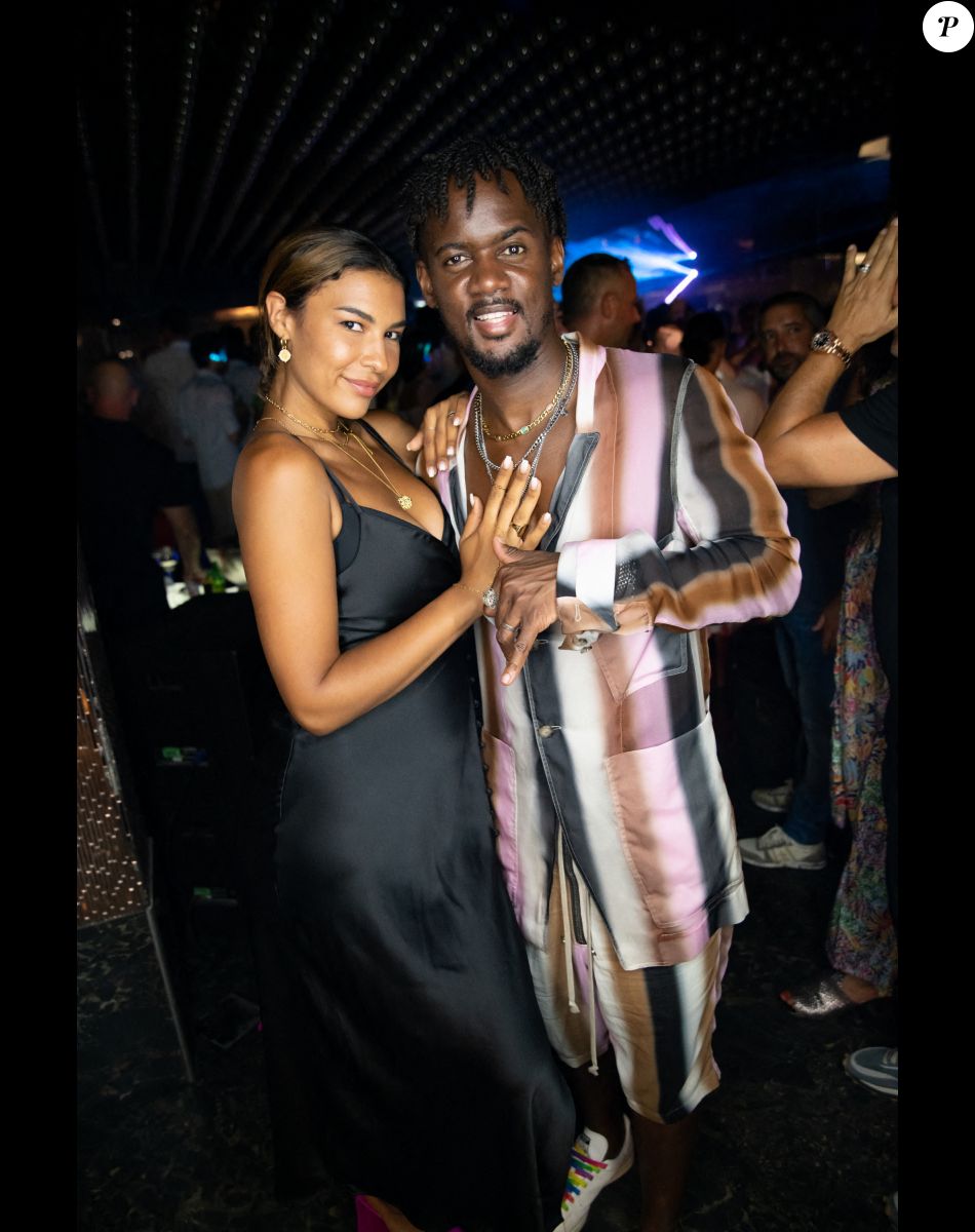 Exclusif - Black M et sa femme Léa Djadja au VIP Room à Saint-Tropez le 7 août 2022. © Hippolyte Hamonet / Bestimage