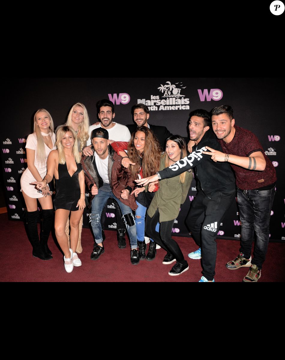 Montaine Mounet, Jessica Thivenin, Carla Moreau, Mathieu Lacroix, Paga, Xavier, Jessica Errero (Jessy), Manon, Julien Tanti et Kevin Guedj - Soirée de lancement de la nouvelle émission de télé-réalité "Les Marseillais South America" au cinéma Gaumont Marignan à Paris, le 21 février 2017. © Veeren/Bestimage