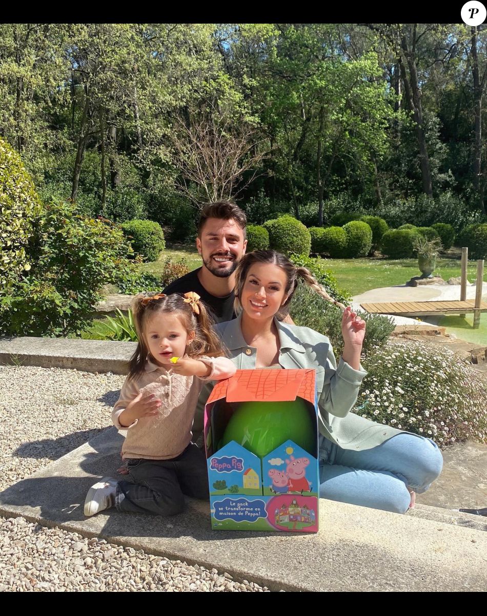 Kevin Guedj et Carla Moreau avec leur fille Ruby