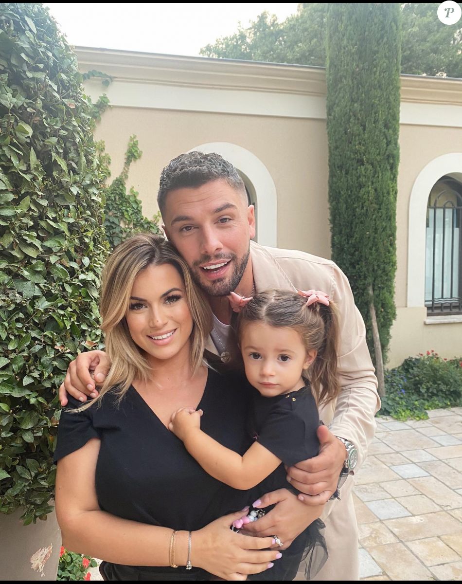 Carla Moreau est mariée à Kevin Guedj avec qui elle a eu une petite fille prénommée Ruby - Instagram