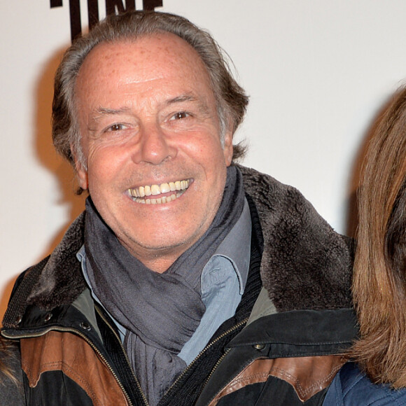 Michel Leeb avec sa femme Béatrice et sa fille Elsa - Avant première du film "Un + Une" de Claude Lelouch à l'UGC Normandie à Paris le 23 novembre 2015.