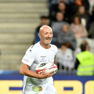 Fabien Barthez - Match des Légendes, la rencontre qui mêle le football et le rugby au profit de l'association de P. Olmeta (ancien gardien de but et co-fondateur de l'association), "Un sourire, un espoir pour la vie" s'est déroulé à Nice à l'Allianz Riviera, le 26 septembre 2022. L'association de P. Olmetta est engagée en faveur des enfants atteints de cancer ou de maladie orpheline. © Bruno Bebert/Bestimage