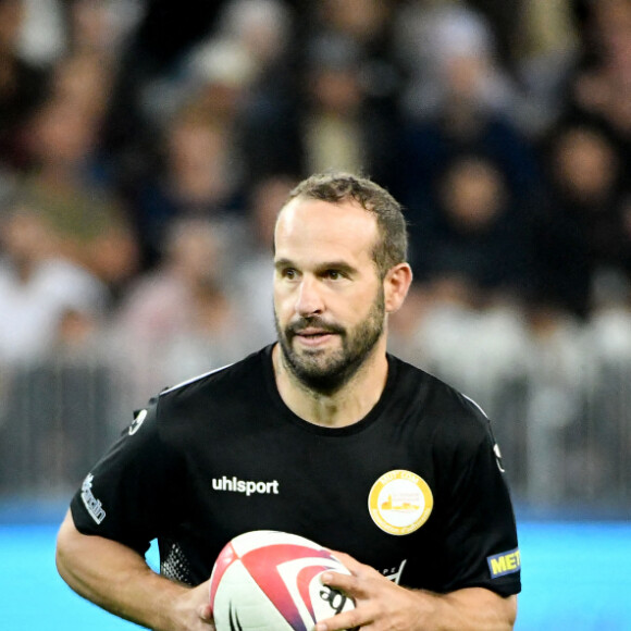 Frédéric Michalak - Match des Légendes, la rencontre qui mêle le football et le rugby au profit de l'association de P. Olmeta (ancien gardien de but et co-fondateur de l'association), "Un sourire, un espoir pour la vie" s'est déroulé à Nice à l'Allianz Riviera, le 26 septembre 2022. L'association de P. Olmetta est engagée en faveur des enfants atteints de cancer ou de maladie orpheline. © Bruno Bebert/Bestimage