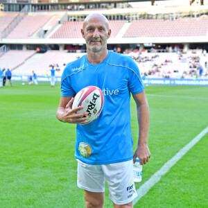 Fabien Barthez - Match des Légendes, la rencontre qui mêle le football et le rugby au profit de l'association de P. Olmeta (ancien gardien de but et co-fondateur de l'association), "Un sourire, un espoir pour la vie" s'est déroulé à Nice à l'Allianz Riviera, le 26 septembre 2022. L'association de P. Olmetta est engagée en faveur des enfants atteints de cancer ou de maladie orpheline. © Bruno Bebert/Bestimage