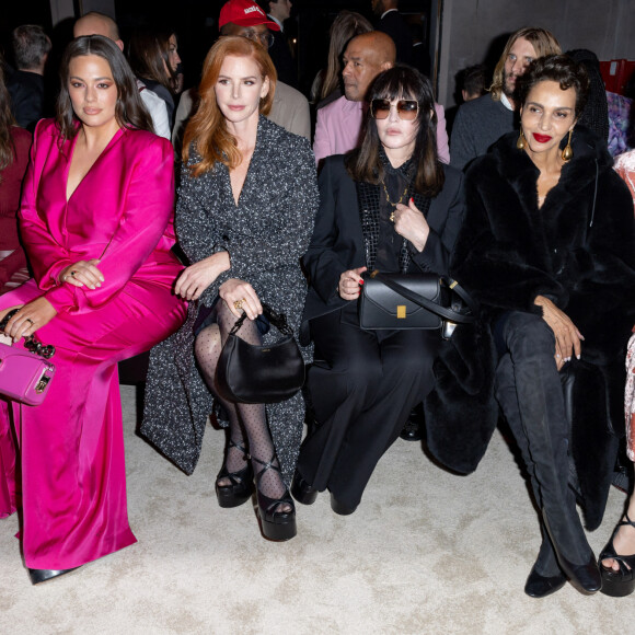 Joan Smalls, Ashley Graham, Sarah Rafferty, Isabelle Adjani, Farida Khelfa et Coco Rochas - Front Row du défilé Lanvin Collection Femme Prêt-à-porter Printemps/Eté 2023 lors de la Fashion Week de Paris (PFW), France, le 3 octobre 2022. © Olivier Borde/Bestimage 