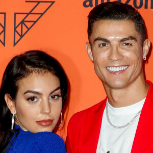 Cristiano Ronaldo et sa compagne Georgina Rodriguez à la soirée MTV European Music Awards (MTV EMA's) au FIBES Conference and Exhibition Centre à Séville en Espagne.