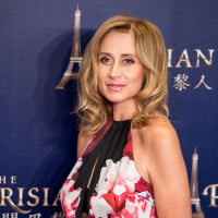 Lara Fabian s'affiche en petite tenue à 52 ans, les fans exultent