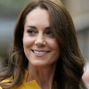 Catherine (Kate) Middleton, princesse de Galles, visite la maternité du Royal Surrey County Hospital à Guildford, le 5 octobre 2022. Sa venue a pour objectif d'en savoir plus sur le soutien holistique qu'il offre aux femmes enceintes et aux nouvelles mères pour s'assurer qu'elles reçoivent les meilleurs soins possibles tout au long et au-delà de leur grossesse. 