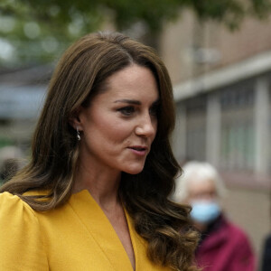 Catherine (Kate) Middleton, princesse de Galles, visite la maternité du Royal Surrey County Hospital à Guildford, le 5 octobre 2022. Sa venue a pour objectif d'en savoir plus sur le soutien holistique qu'il offre aux femmes enceintes et aux nouvelles mères pour s'assurer qu'elles reçoivent les meilleurs soins possibles tout au long et au-delà de leur grossesse. 