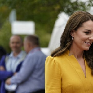 Catherine (Kate) Middleton, princesse de Galles, visite la maternité du Royal Surrey County Hospital à Guildford, le 5 octobre 2022. Sa venue a pour objectif d'en savoir plus sur le soutien holistique qu'il offre aux femmes enceintes et aux nouvelles mères pour s'assurer qu'elles reçoivent les meilleurs soins possibles tout au long et au-delà de leur grossesse. 