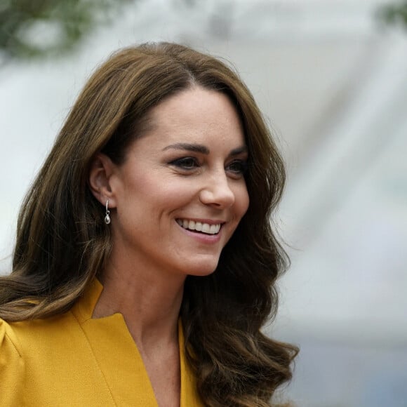 Catherine (Kate) Middleton, princesse de Galles, visite la maternité du Royal Surrey County Hospital à Guildford, le 5 octobre 2022. Sa venue a pour objectif d'en savoir plus sur le soutien holistique qu'il offre aux femmes enceintes et aux nouvelles mères pour s'assurer qu'elles reçoivent les meilleurs soins possibles tout au long et au-delà de leur grossesse. 