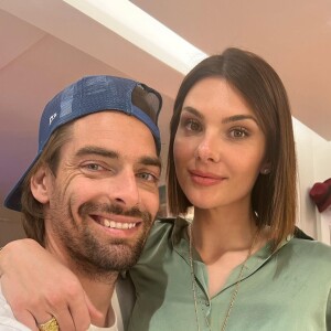 Camille Lacourt et sa compagne Alice Detollenaere.