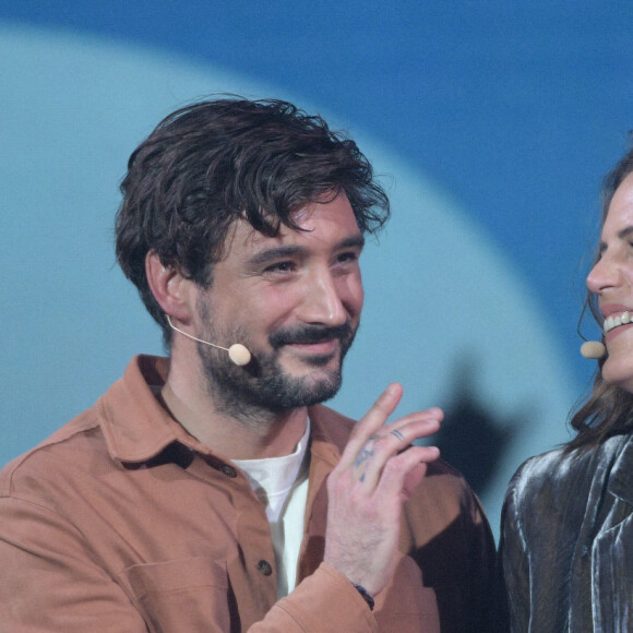 Jérémy Frérot, Laure Manaudou - Surprises - Enregistrement de l'émission "La Chanson secrète 11" à Paris, diffusée le 24 juin sur TF1.  © Cyril Moreau / Bestimage 