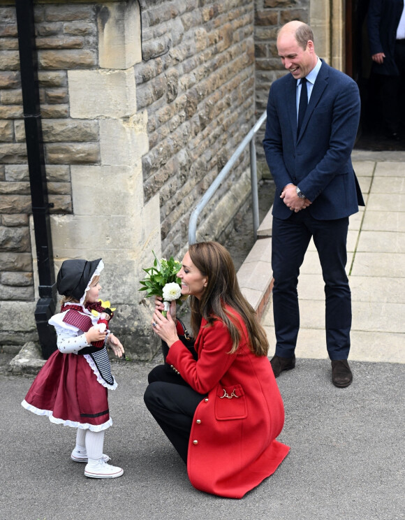 Le prince William, prince de Galles, et Catherine (Kate) Middleton, princesse de Galles, lors de leur visite à l'église St Thomas à Swansea, Royaume Uni, le 27 septembre 2022.